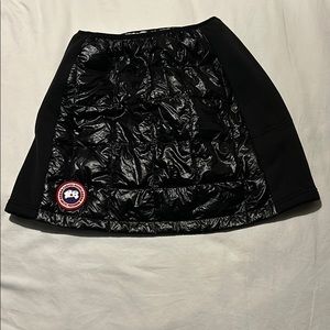 COPY - Canada Goose Black Puffer Waist Warmer